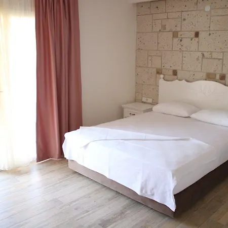 Allegria Butik Çeşme